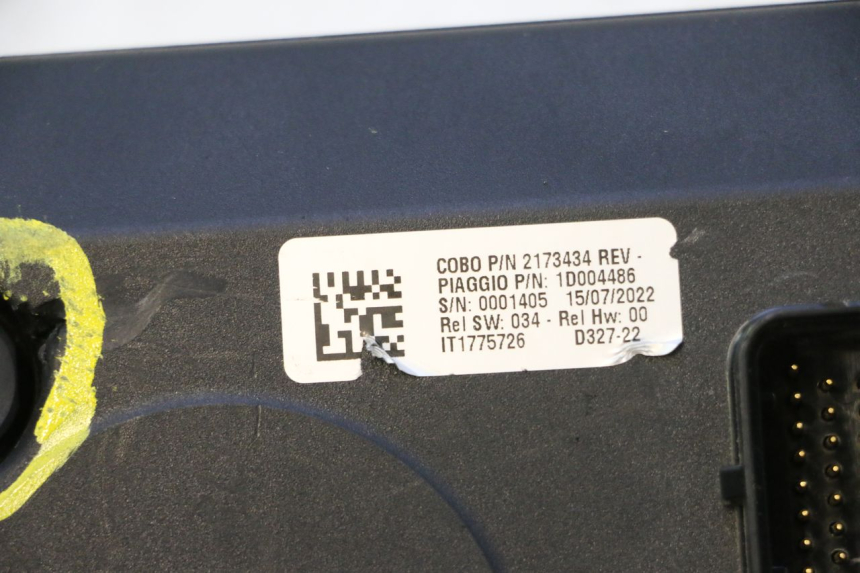 photo de VELOCIMETRO PIAGGIO MP3 HPE 530 (2022 - 2026) - Vista general del producto