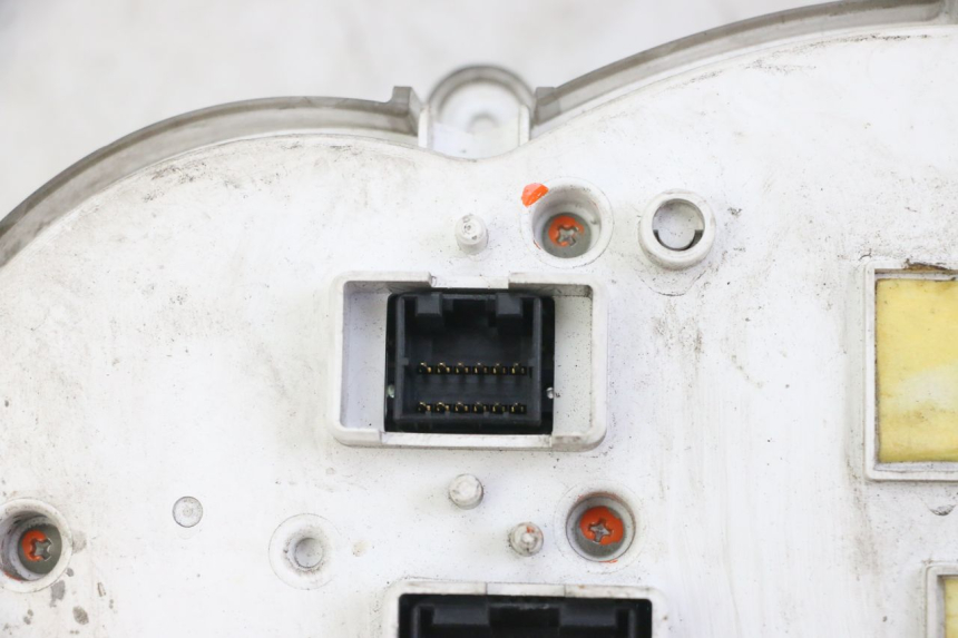 photo de CUENTA KILÓMETROS PIAGGIO MP3 LT 400 (2007 - 2012) - Otra vista del artículo