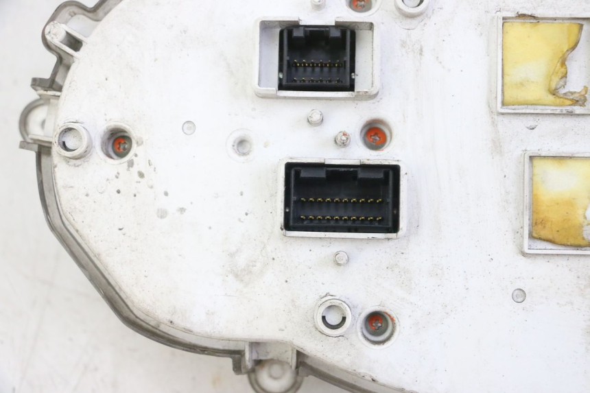 photo de CUENTA KILÓMETROS PIAGGIO MP3 LT 400 (2007 - 2012) - Marcados y referencias originales