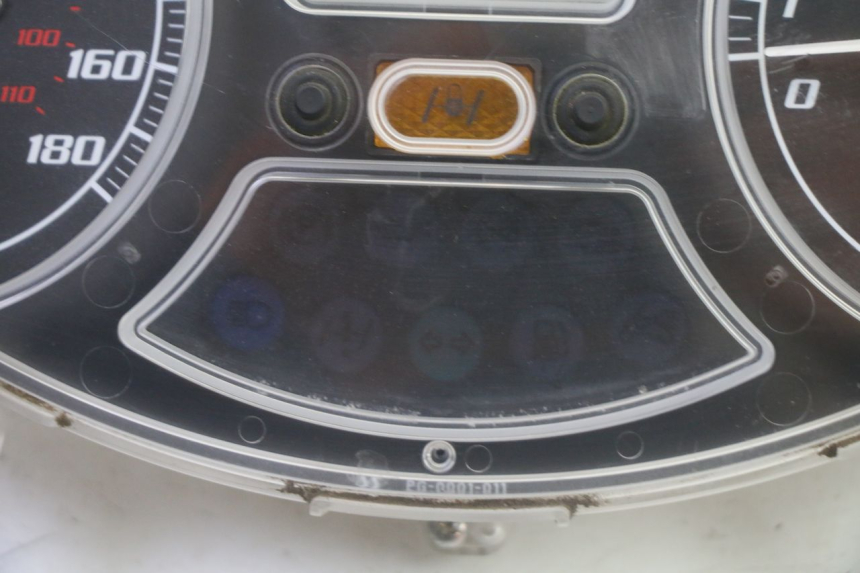 photo de CUENTA KILÓMETROS PIAGGIO MP3 LT 400 (2007 - 2012) - Vista general del producto