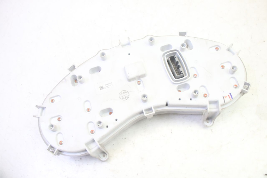 photo de VELOCIMETRO PIAGGIO MP3 500 (2016 - 2018) - Marcados y referencias originales