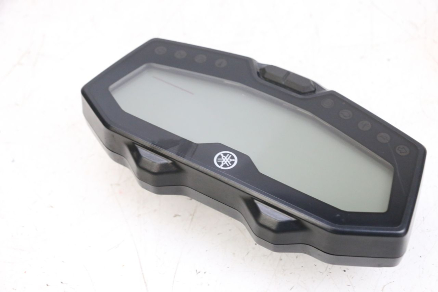 photo de VELOCIMETRO YAMAHA MT-07 MT07 ABS 700 (2018 - 2020) - Características distintivas