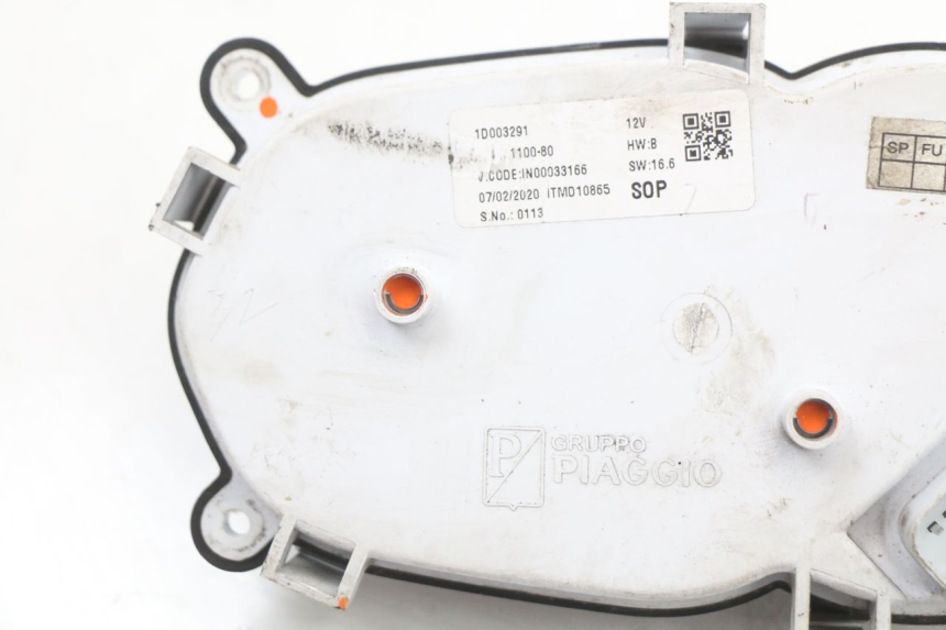 photo de CUENTA KILÓMETROS PIAGGIO NEW TYPHOON 50 (2018 - 2021) - Detalles de los puntos de fijación