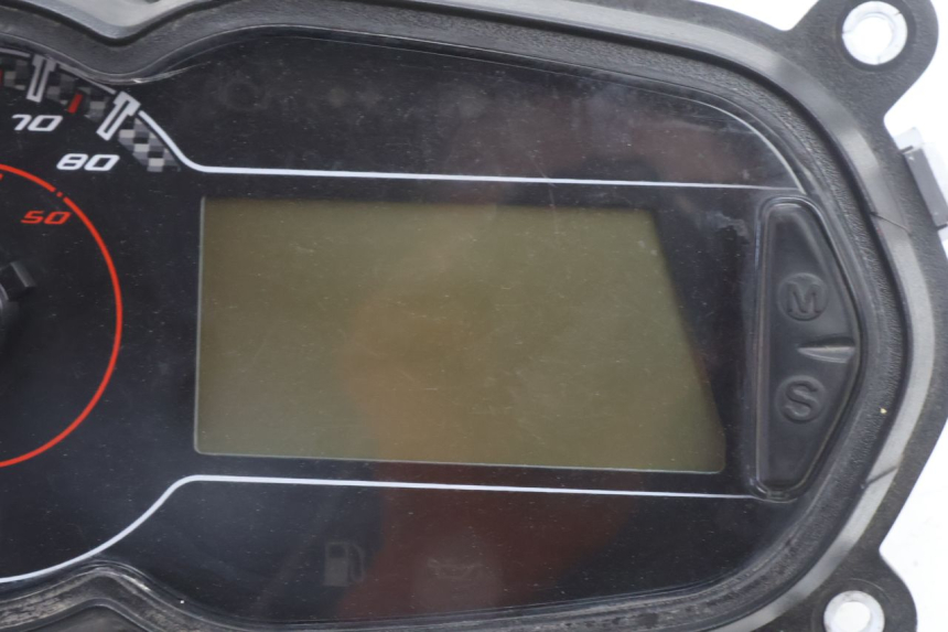 photo de CUENTA KILÓMETROS PIAGGIO NEW TYPHOON 50 (2018 - 2021) - Zoom estado de uso