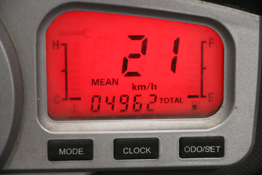 photo de VELOCIMETRO GILERA NEXUS 125 (2009 - 2013) - Zoom sobre los componentes