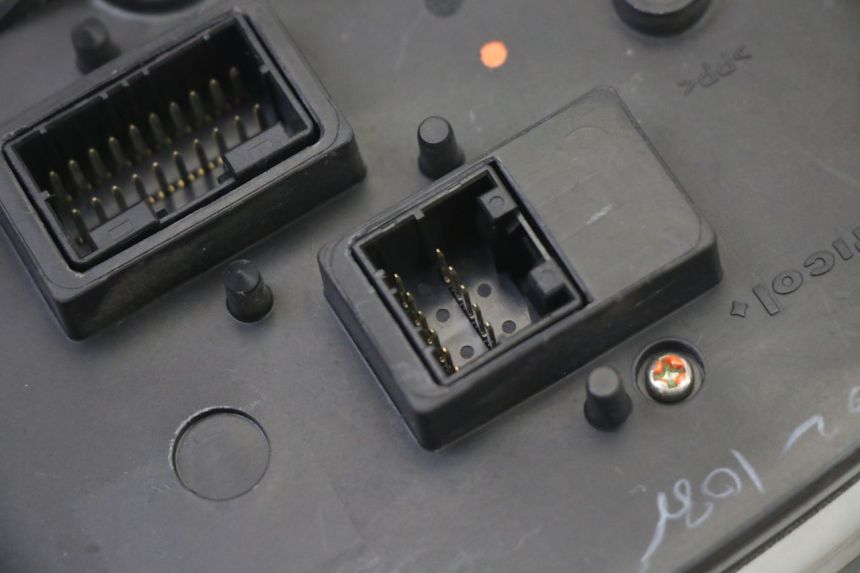 photo de VELOCIMETRO GILERA NEXUS 125 (2009 - 2013) - Marcados y referencias originales