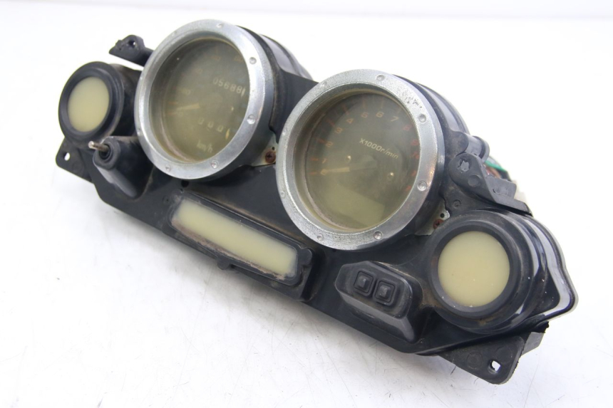 photo de CUENTA KILÓMETROS SELECT UP OCTALIS 125 (2007 - 2012) - Detalle de la pieza