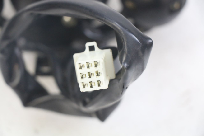 photo de CUENTA KILÓMETROS JM MOTORS OLDIES RS 4T 50 (2021 - 2024) - Otra perspectiva