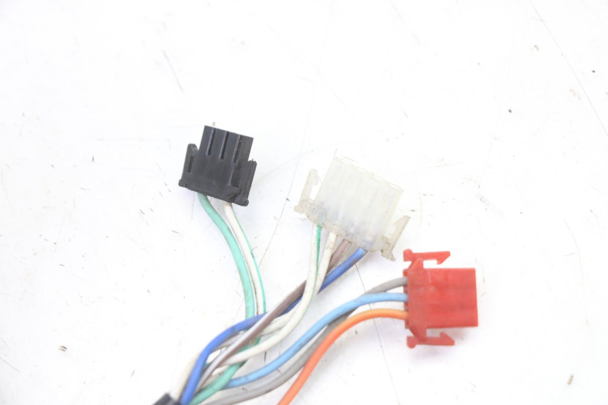 photo de CUENTA KILÓMETROS SYM ORBIT 2 4T 50 (2008 - 2017) - Estado de la superficie y material