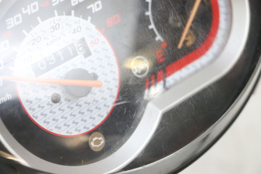 photo de CUENTA KILÓMETROS SYM ORBIT III 3 4T 50 (2018 - 2021) - Zoom estado de uso