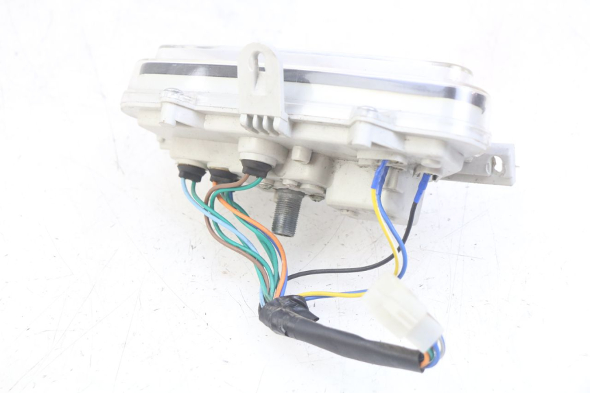 photo de CUENTA KILÓMETROS IMF INDUSTRIE PACH 4T 50 (2009 - 2018) - Estado de la superficie y material