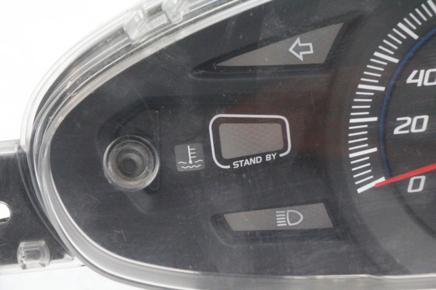 photo de VELOCIMETRO HONDA PCX (JF28) 125 (2009 - 2011) - Detalle de la pieza