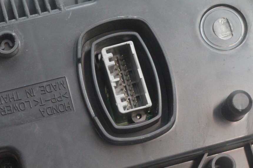 photo de VELOCIMETRO HONDA PCX (JF28) 125 (2009 - 2011) - Marcados y referencias originales