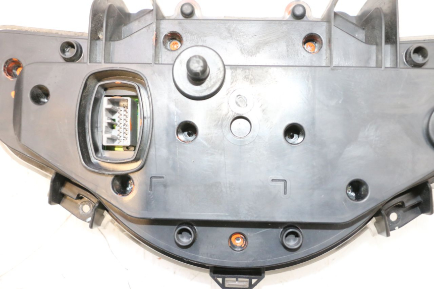 photo de VELOCIMETRO HONDA PCX (JF57/JF64) 125 (2014 - 2018) - Otra vista del artículo