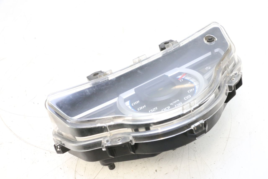 photo de VELOCIMETRO HONDA PCX (JF57/JF64) 125 (2014 - 2018) - Primer plano de alta resolución