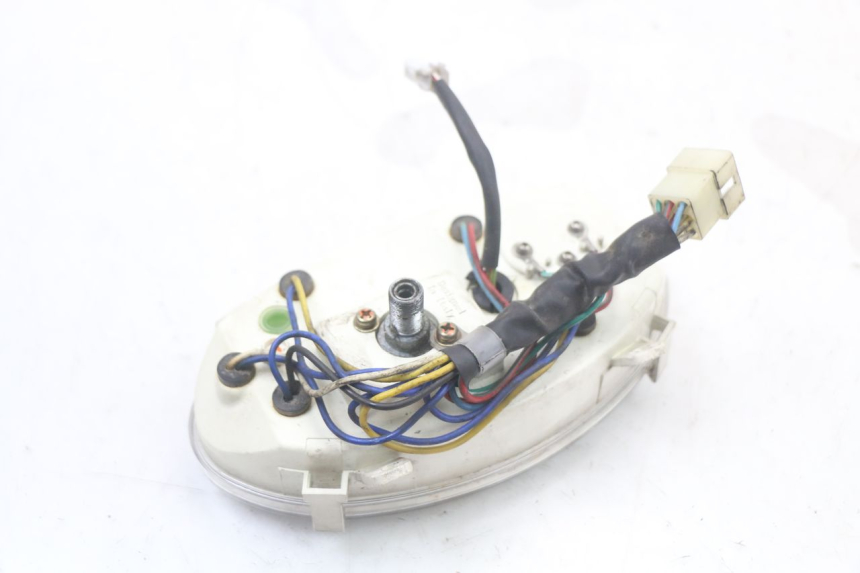 photo de VELOCIMETRO PIAGGIO NEW TYPHOON 50 (2010 - 2017) - Estado de la superficie y material