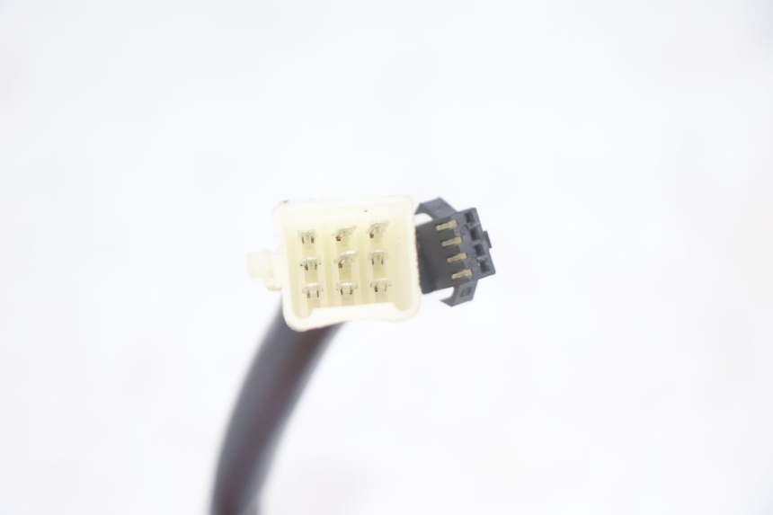 photo de VELOCIMETRO JM MOTORS R-MAX TECH 50 (2024 - 2026) - Estado de la superficie y material
