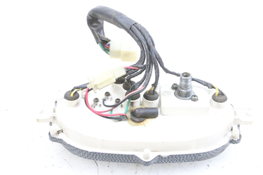 photo de CUENTA KILÓMETROS RIDE RACE 2T 50 (2012 - 2017) - Detalles de los puntos de fijación