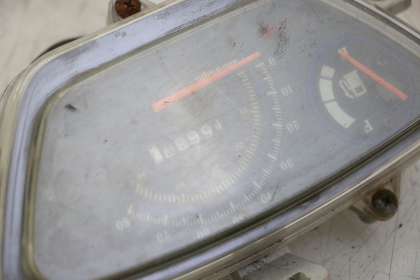 photo de CUENTA KILÓMETROS TNT MOTOR ROMA 10' 2T 50 (2011 - 2018) - Otra perspectiva