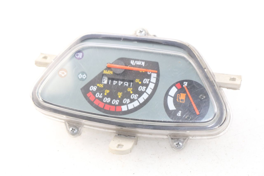 photo de CUENTA KILÓMETROS TNT MOTOR ROMA 10' 4T 50 (2019 - 2022) - Detalle de la pieza