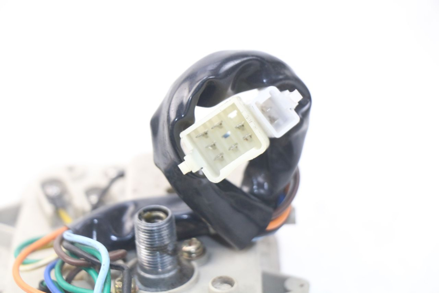 photo de CUENTA KILÓMETROS TNT MOTOR ROMA 10' 4T 50 (2019 - 2022) - Otra perspectiva