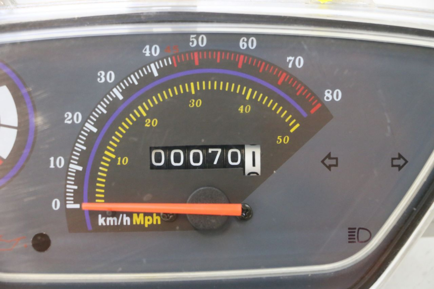photo de VELOCIMETRO TNT MOTOR ROMA 12' 2T 50 (2007 - 2018) - Recambio usado revisado