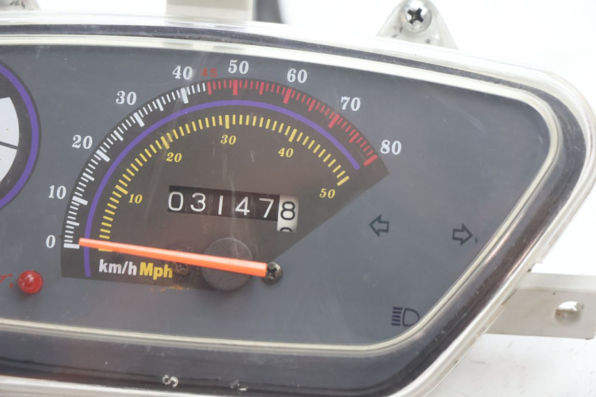 photo de VELOCIMETRO TNT MOTOR ROMA 12' 2T 50 (2007 - 2018) - Zoom estado de uso