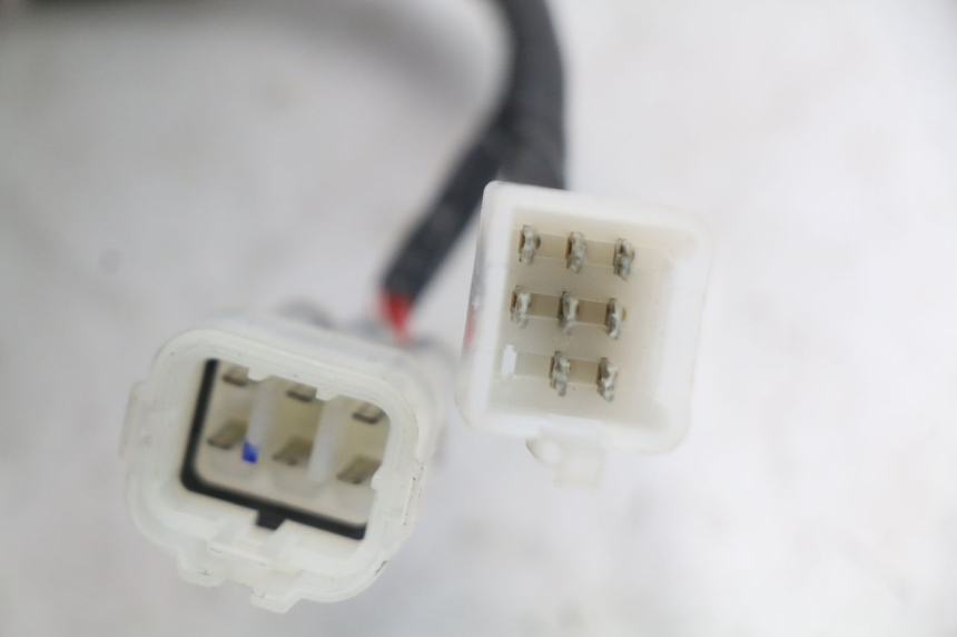 photo de VELOCIMETRO ROYAL ENFIELD CONTINENTAL GT 650 (2019 - 2024) - Características distintivas