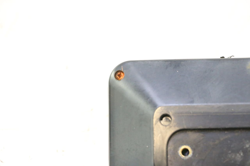 photo de VELOCIMETRO BAIKU SAKURA 1 (2021 - 2025) - Primer plano técnico