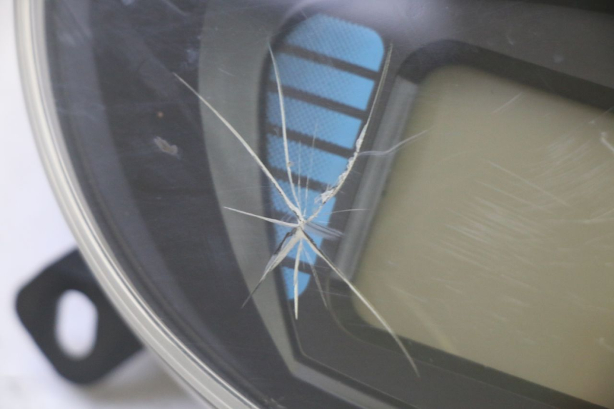 photo de VELOCIMETRO JM MOTORS SANTANA EVO 50 (2024 - 2026) - Detalle de la pieza