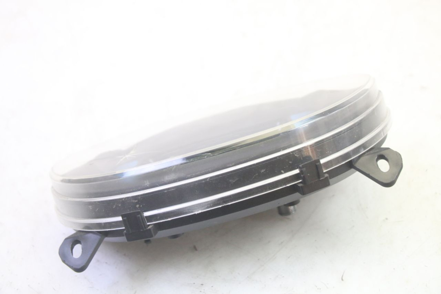 photo de VELOCIMETRO JM MOTORS SANTANA EVO 50 (2024 - 2026) - Primer plano técnico