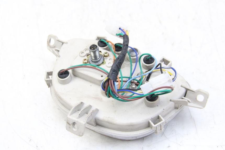 photo de CUENTA KILÓMETROS JM MOTORS SANTANA 50 (2014 - 2023) - Primer plano técnico