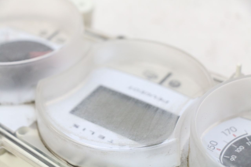 photo de CUENTA KILÓMETROS PEUGEOT SATELIS COMPRESSOR K15 125 (2006 - 2009) - Zoom estado de uso