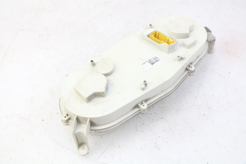 photo de CUENTA KILÓMETROS PEUGEOT SATELIS COMPRESSOR K15 125 (2006 - 2009) - Primer plano técnico