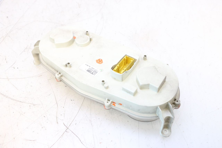 photo de CUENTA KILÓMETROS PEUGEOT SATELIS COMPRESSOR K15 125 (2006 - 2009) - Características distintivas