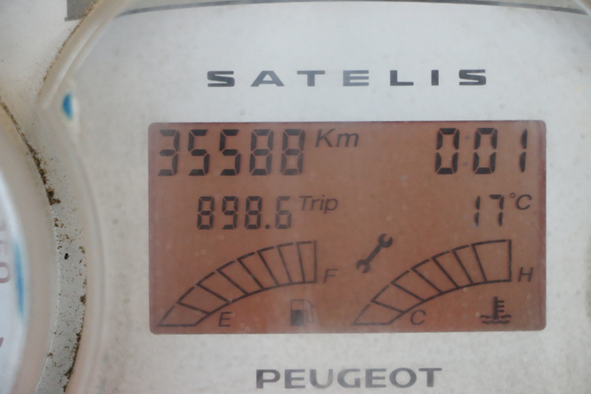 photo de CUENTA KILÓMETROS PEUGEOT SATELIS COMPRESSOR K15 125 (2006 - 2009) - Zoom estado de uso