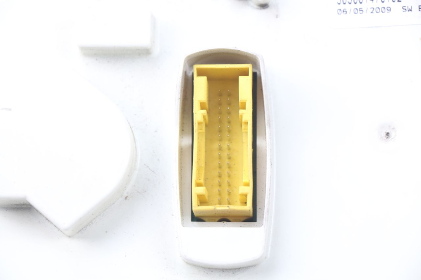 photo de CUENTA KILÓMETROS PEUGEOT SATELIS 125 (2006 - 2009) - Características distintivas