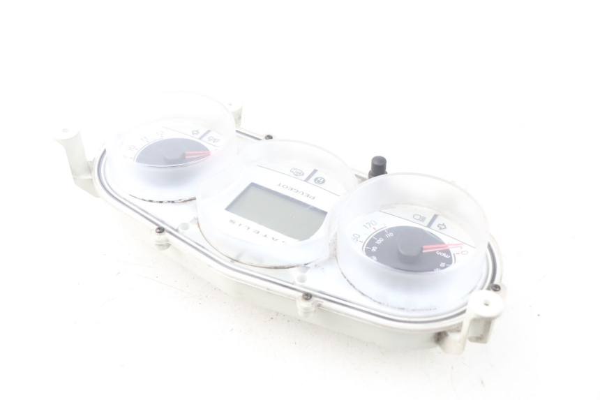 photo de CUENTA KILÓMETROS PEUGEOT SATELIS 125 (2006 - 2009) - Detalles de los puntos de fijación