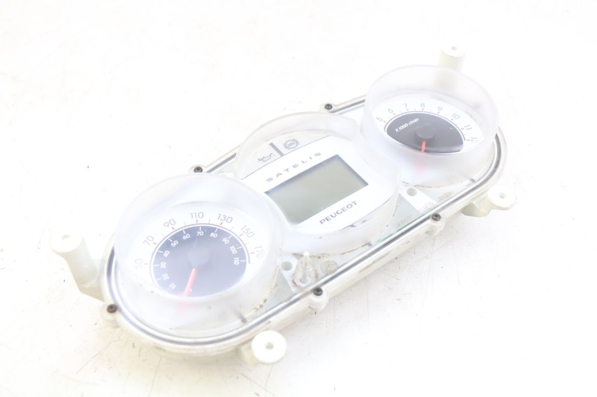 photo de CUENTA KILÓMETROS PEUGEOT SATELIS 125 (2010 - 2012) - Otra perspectiva