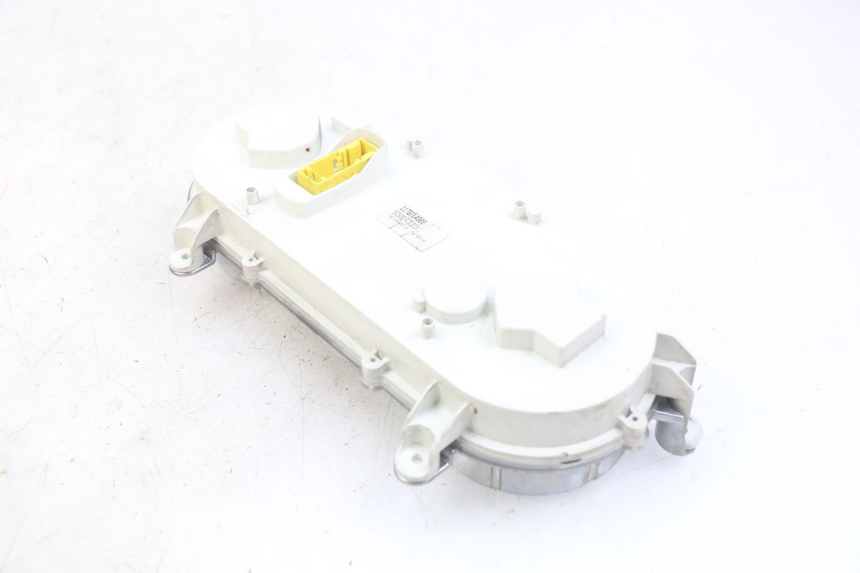 photo de CUENTA KILÓMETROS PEUGEOT SATELIS 125 (2010 - 2012) - Zoom estado de uso