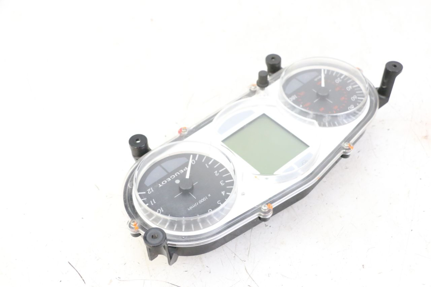 photo de VELOCIMETRO PEUGEOT SATELIS 125 (2013 - 2018) - Otra perspectiva