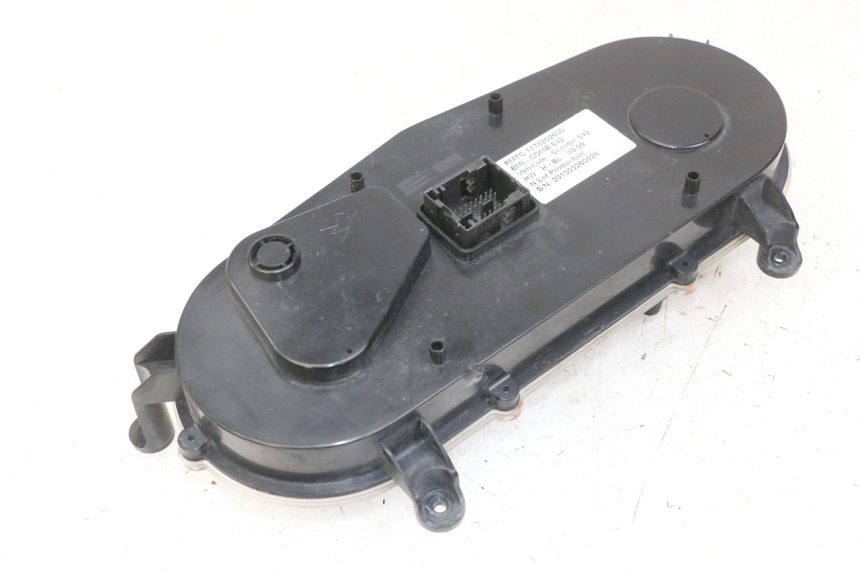 photo de VELOCIMETRO PEUGEOT SATELIS 125 (2013 - 2018) - Otra perspectiva