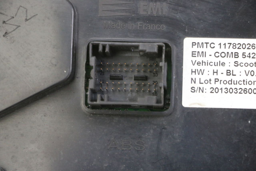 photo de VELOCIMETRO PEUGEOT SATELIS 125 (2013 - 2018) - Vista general del producto