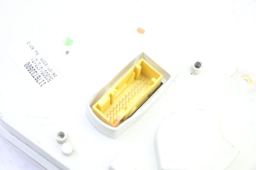 photo de VELOCIMETRO PEUGEOT SATELIS 250 (2006 - 2012) - Otra vista del artículo