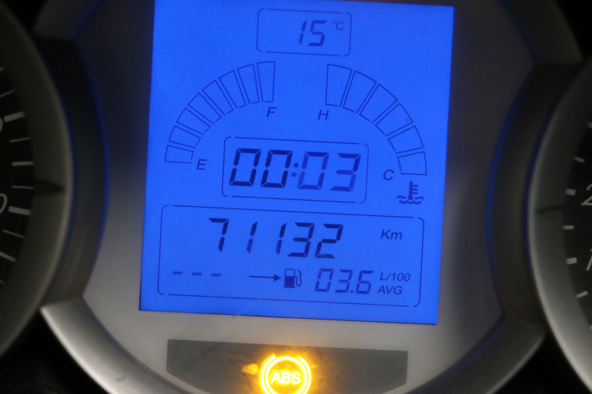 photo de CUENTA KILÓMETROS PEUGEOT SATELIS 125 (2010 - 2012) - Zoom estado de uso