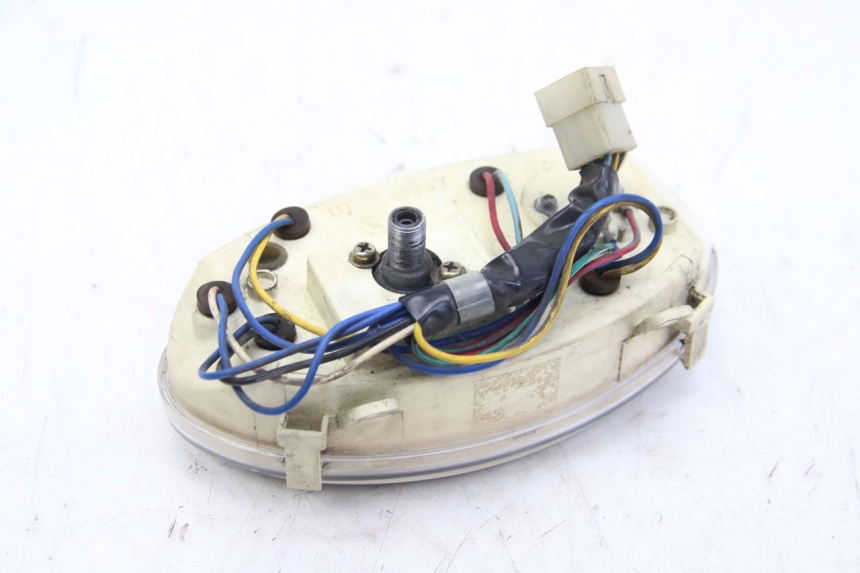 photo de CUENTA KILÓMETROS APRILIA SCARABEO 4T 50 (2009 - 2017) - Otra perspectiva