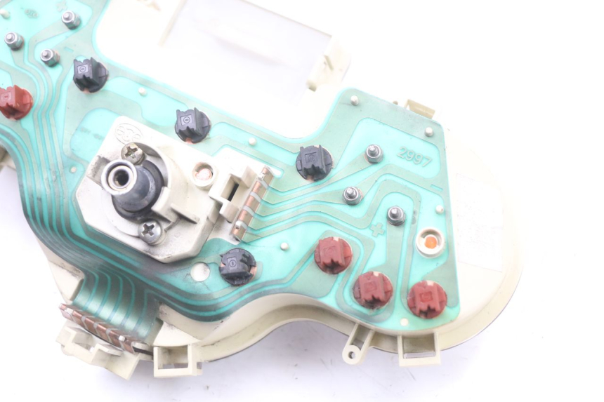 photo de VELOCIMETRO APRILIA SCARABEO GT 125 (1999 - 2007) - Otra vista del artículo