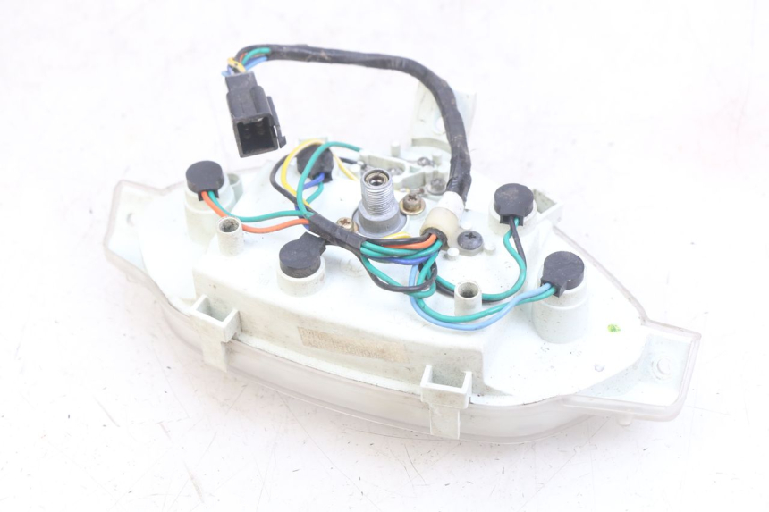 photo de CUENTA KILÓMETROS HONDA SCV LEAD 100 (2003 - 2007) - Primer plano técnico