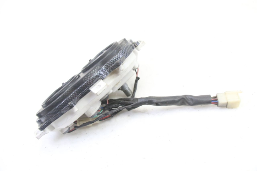 photo de VELOCIMETRO KSR SIRION 4T 50 (2018 - 2025) - Estado de la superficie y material