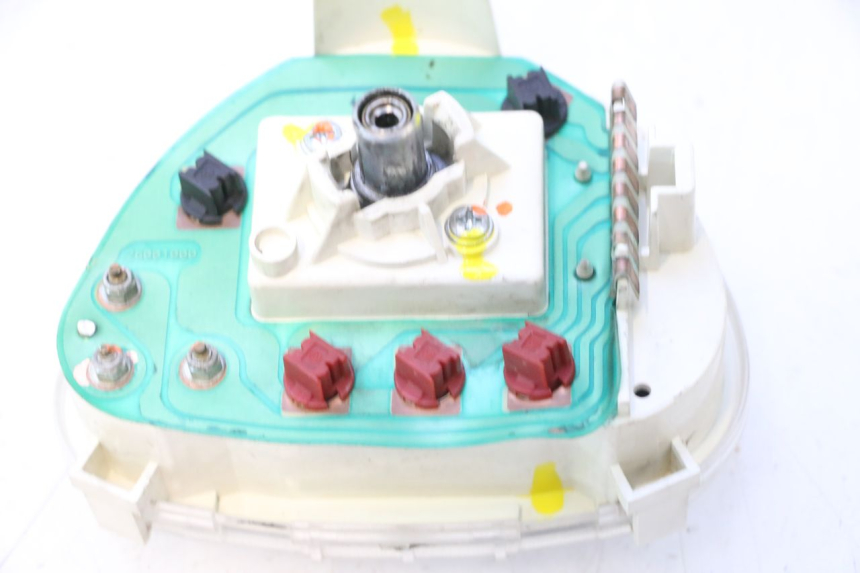 photo de VELOCIMETRO YAMAHA SLIDER 50 (1999 - 2004) - Zoom estado de uso